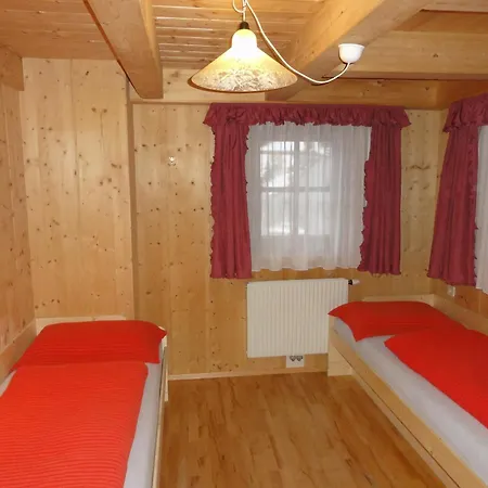 阿戈斯蒂尼公寓